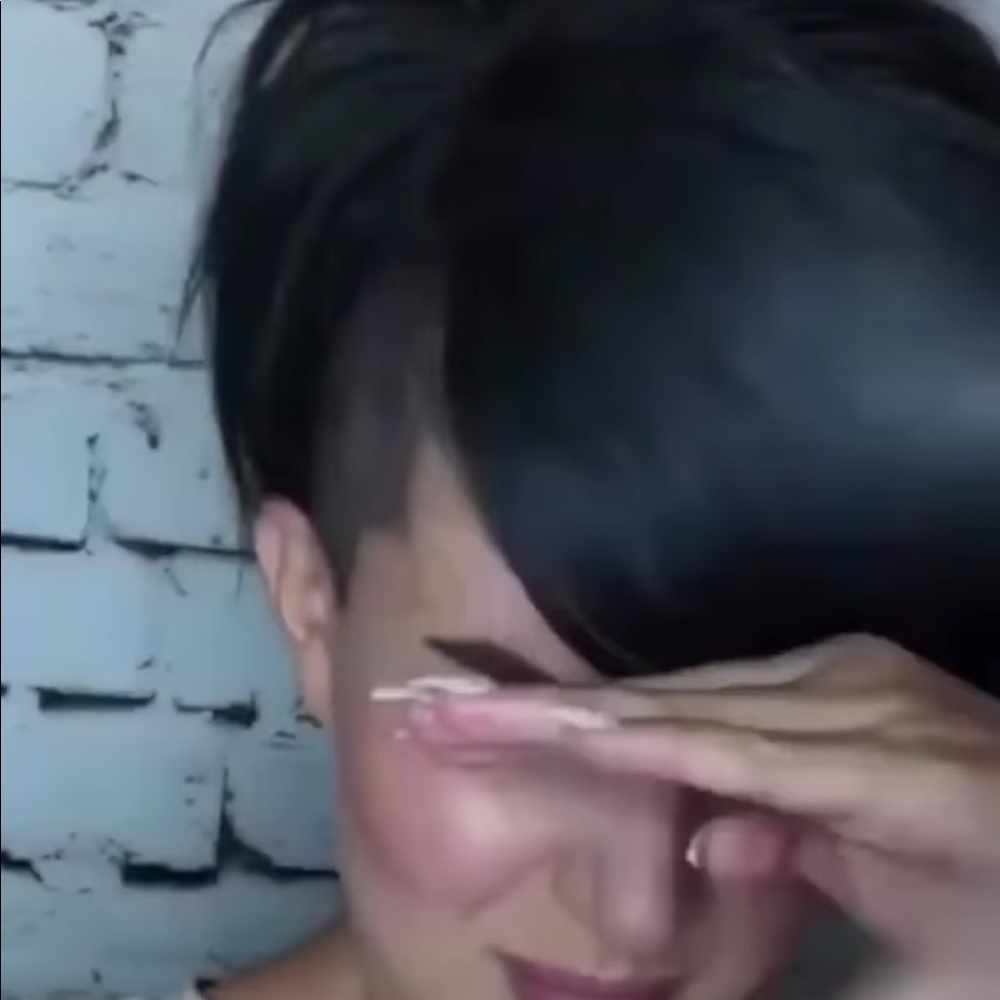 Meet your Posher, Skylar